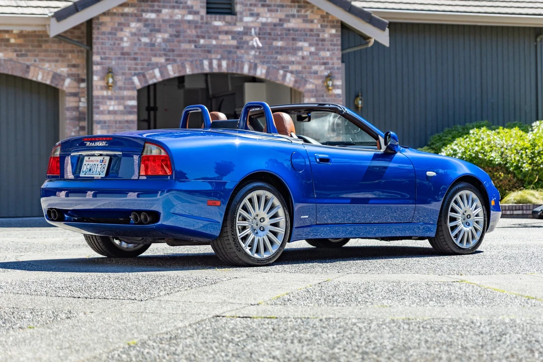 2002 Maserati Spyder - Image 19 of 31