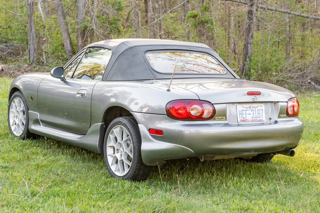 2002 Mazda NB MX-5 Miata - Image 15 of 31