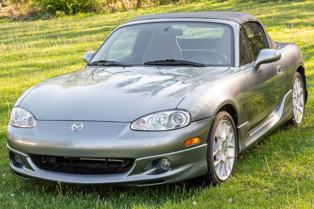 2002 Mazda NB MX-5 Miata - Image 9 of 31