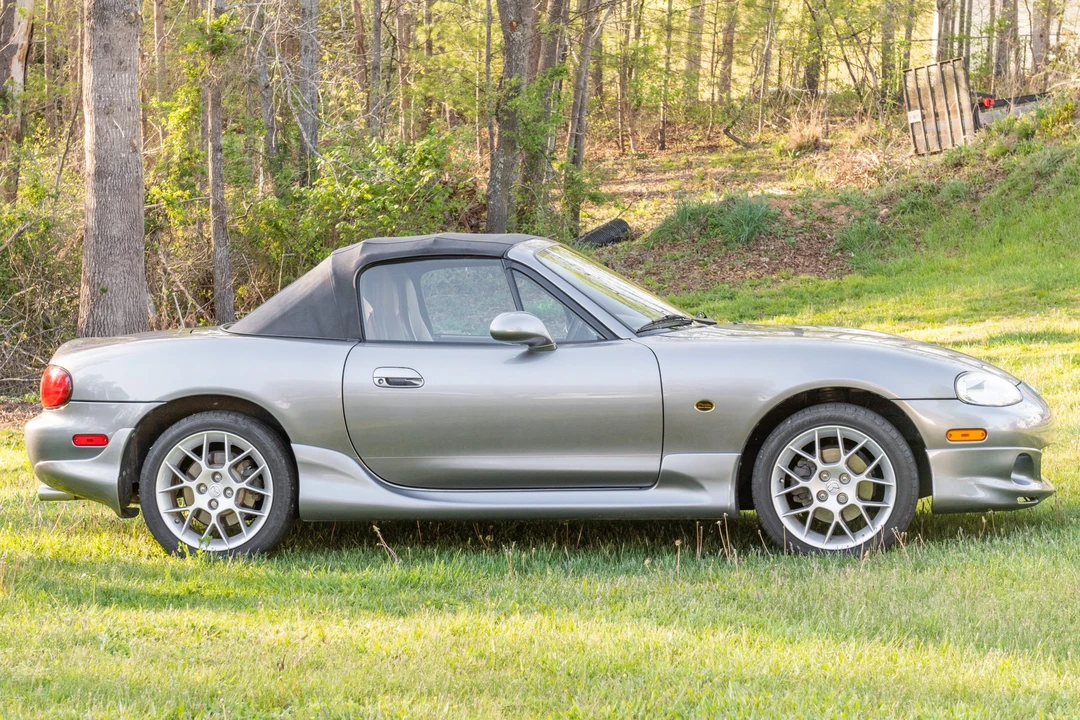 2002 Mazda NB MX-5 Miata - Image 21 of 31