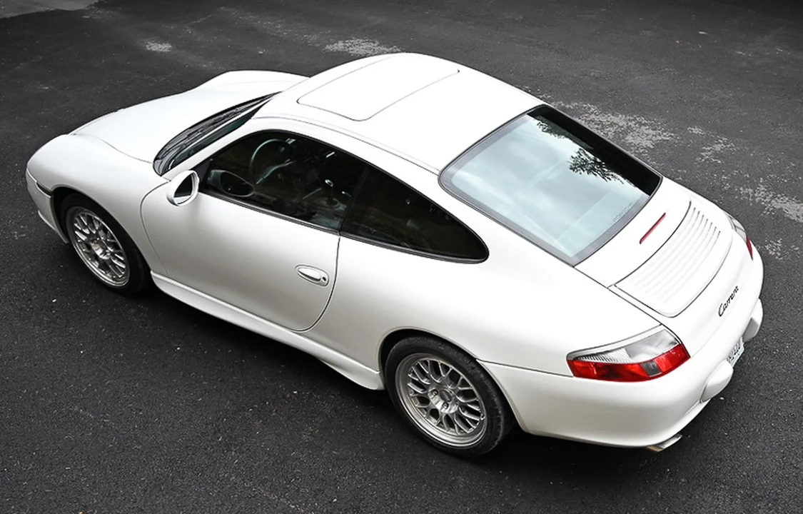 2002 Porsche 996 Carrera - Image 26 of 31