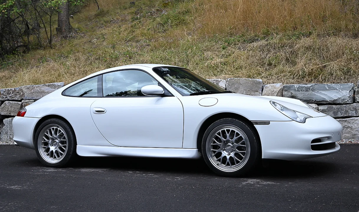 2002 Porsche 996 Carrera - Image 6 of 31