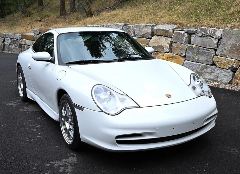2002 Porsche 996 Carrera - Image 2 of 31