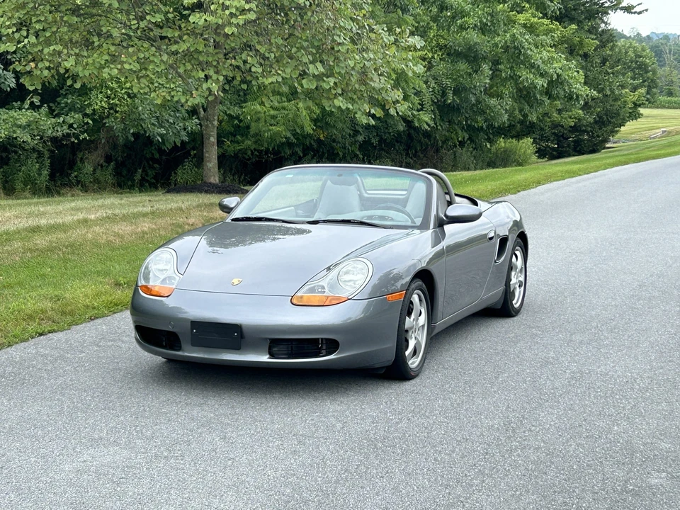 2002 Porsche 986 Boxster - Image 6 of 31