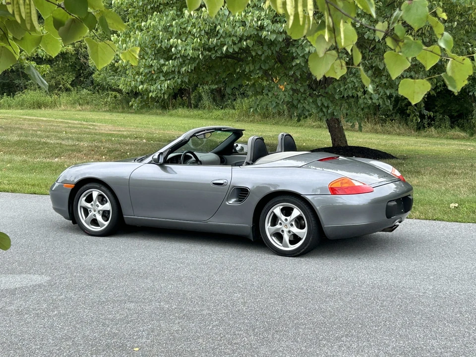 2002 Porsche 986 Boxster - Image 12 of 31