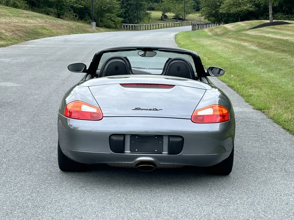 2002 Porsche 986 Boxster - Image 16 of 31