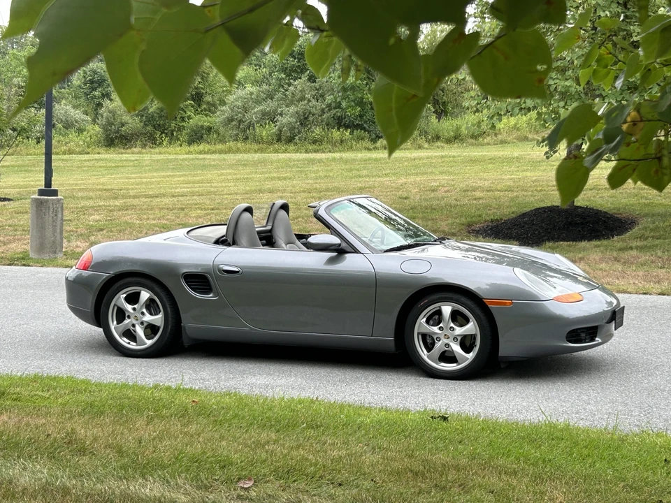 2002 Porsche 986 Boxster - Image 24 of 31