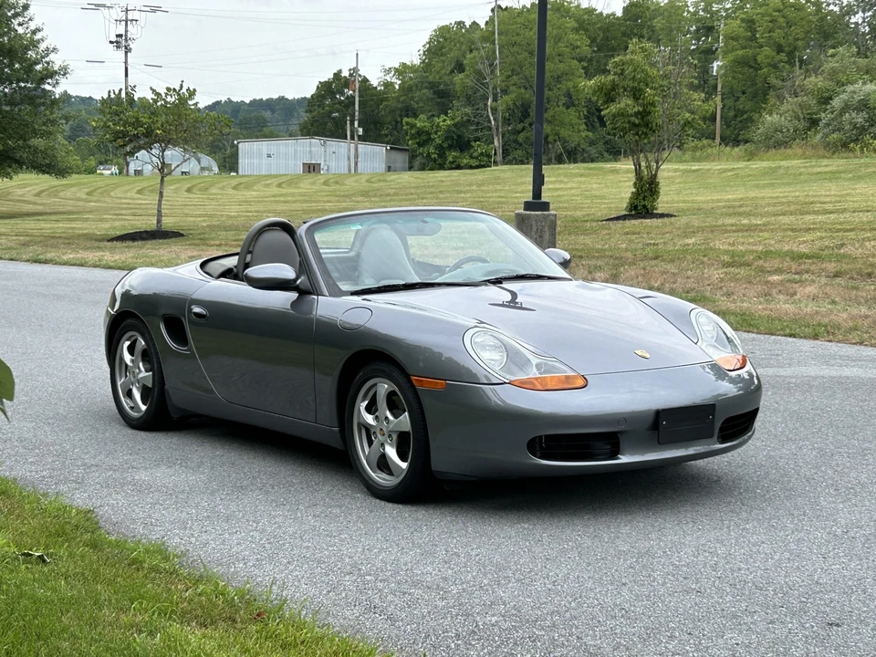 2002 Porsche 986 Boxster - Image 26 of 31