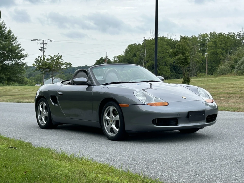 2002 Porsche 986 Boxster - Image 27 of 31