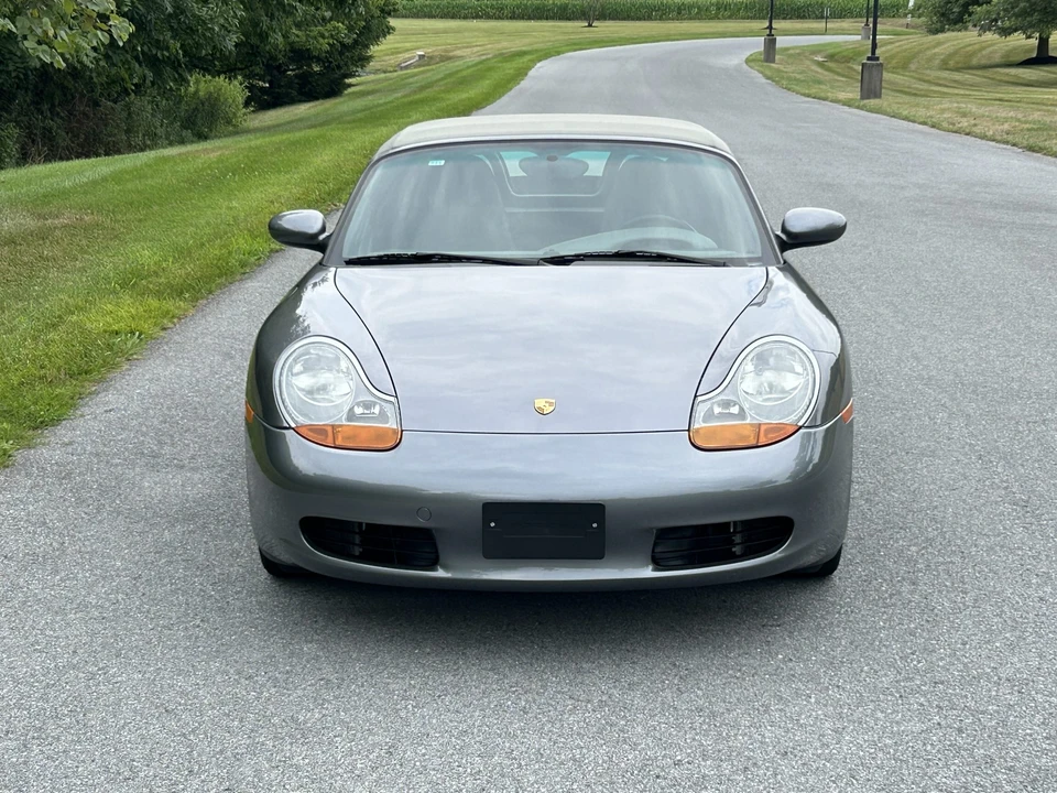 2002 Porsche 986 Boxster - Image 28 of 31