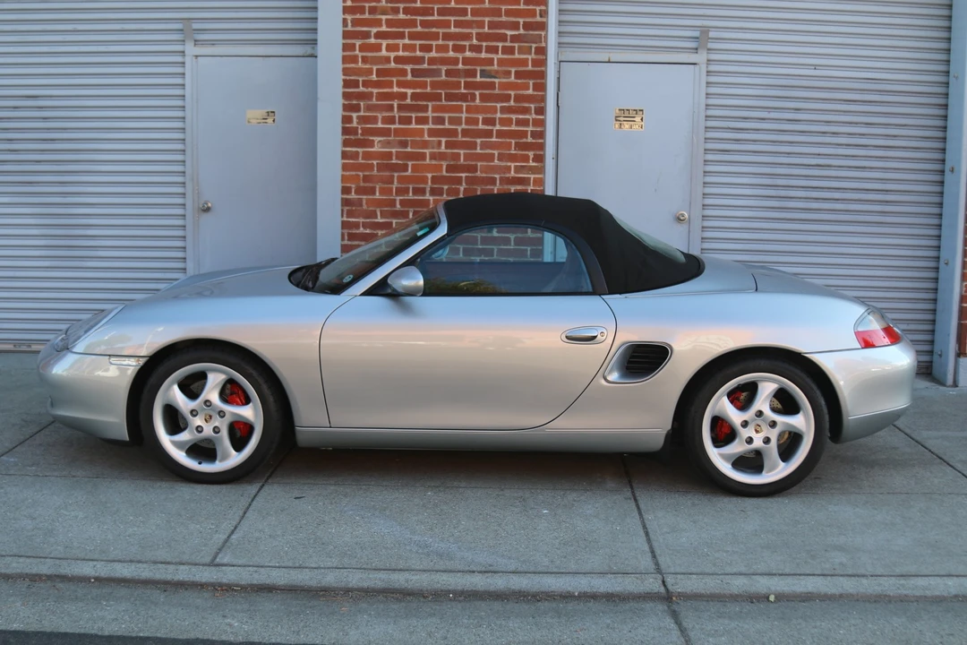 2002 Porsche 986 Boxster S - Image 12 of 31