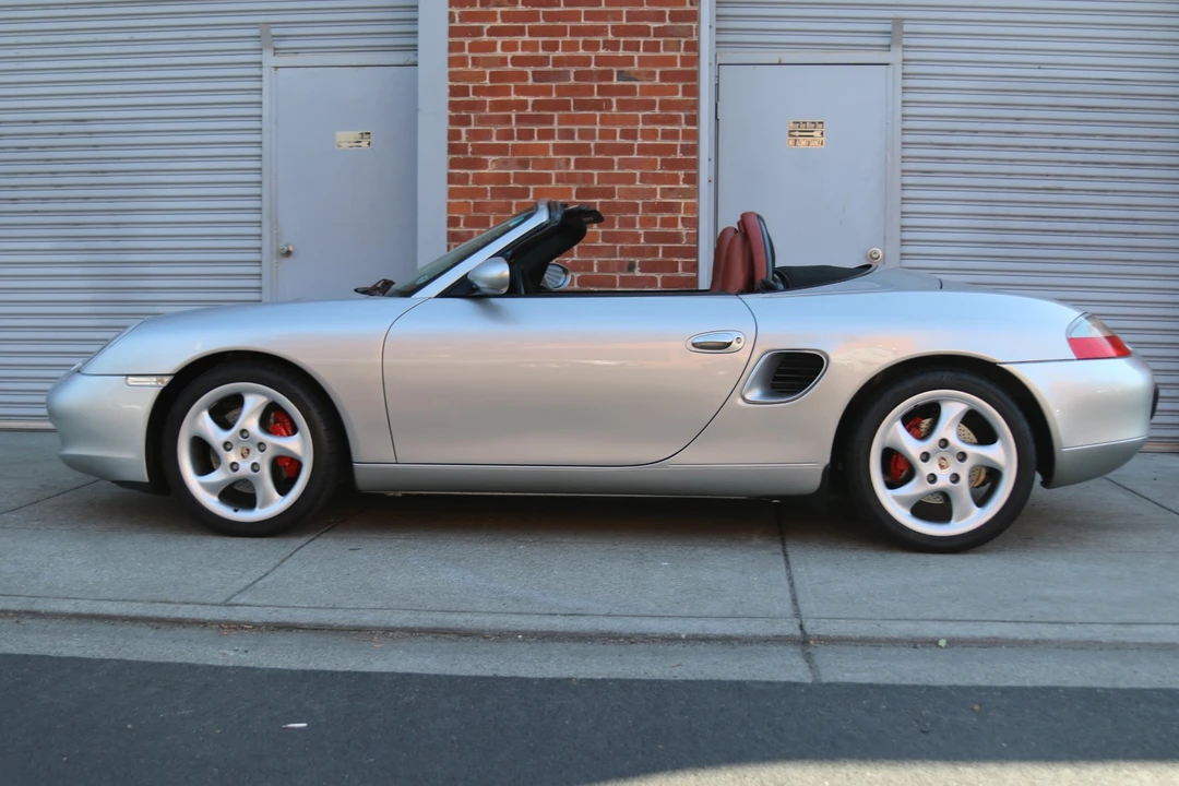 2002 Porsche 986 Boxster S - Image 11 of 31