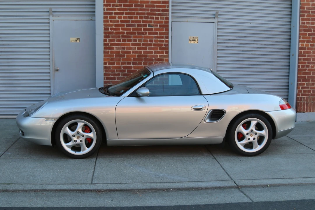 2002 Porsche 986 Boxster S - Image 13 of 31