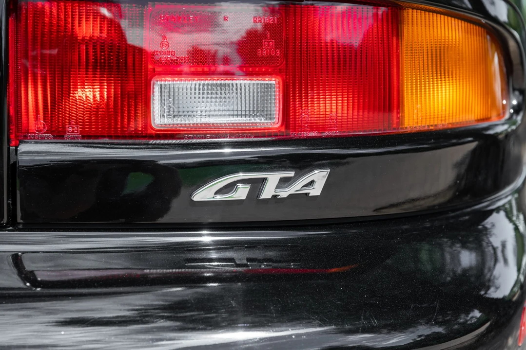 2003 Aston Martin DB7 GT & GTA - Image 26 of 31