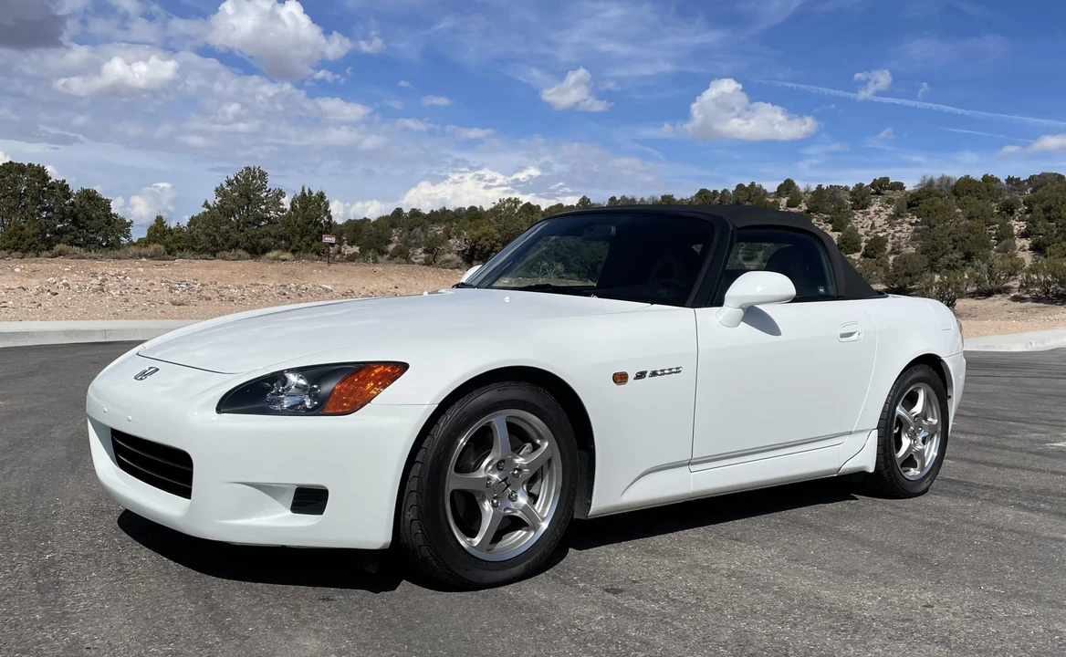 2003 Honda AP1 S2000 - Image 2 of 31