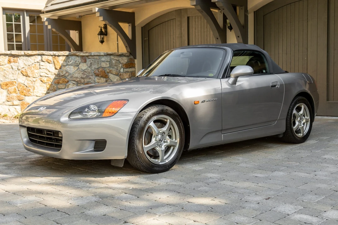 2003 Honda AP1 S2000 - Image 2 of 31