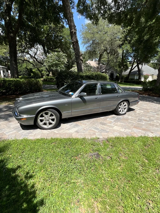 2003 Jaguar X308 XJR - Image 2 of 31