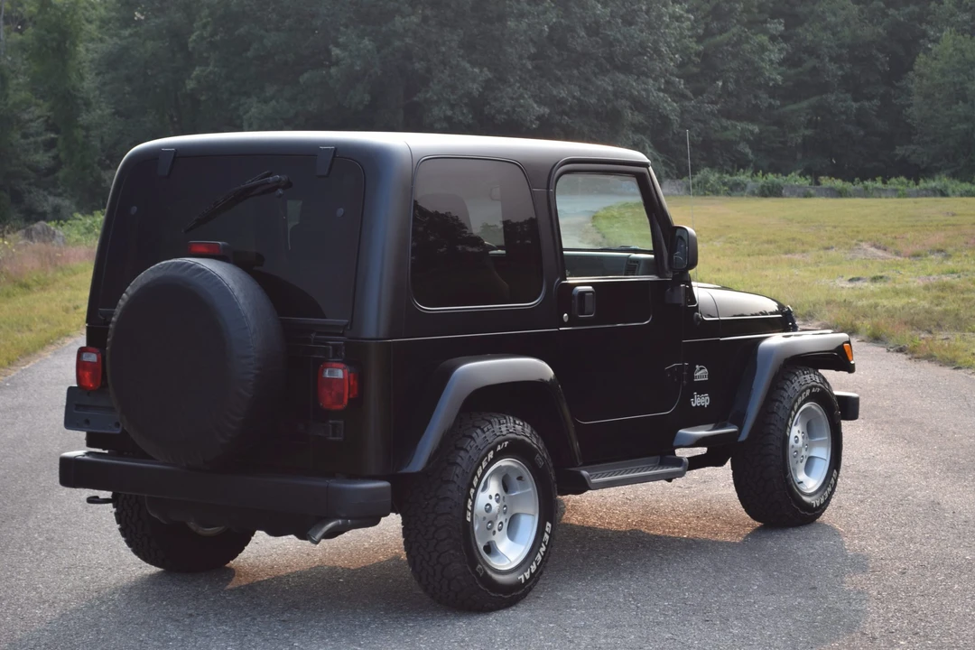 2003 Jeep TJ Wrangler - Image 21 of 31