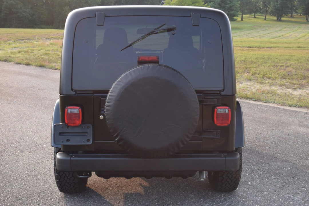 2003 Jeep TJ Wrangler - Image 19 of 31