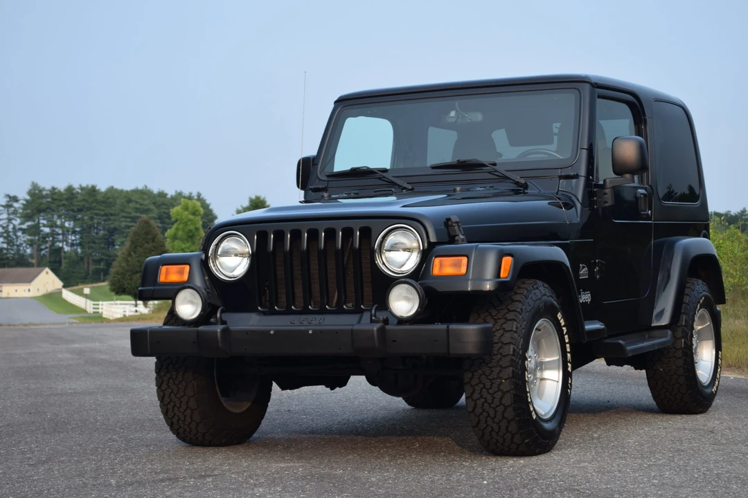 2003 Jeep TJ Wrangler - Image 2 of 31