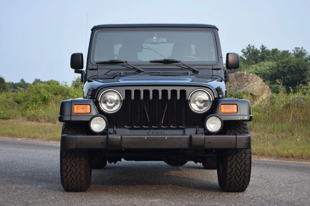 2003 Jeep TJ Wrangler - Image 29 of 31