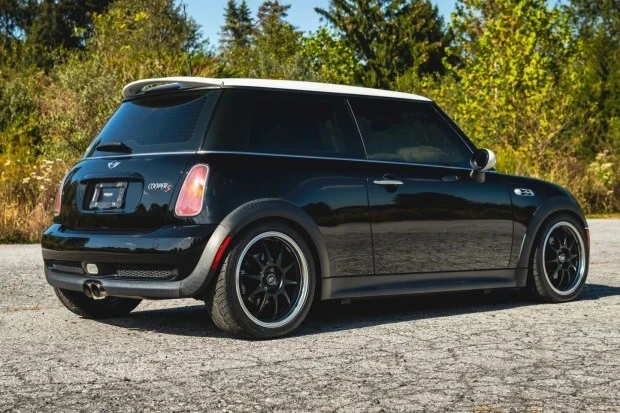 2003 Mini Mini Cooper S 1st Gen - Image 2 of 7