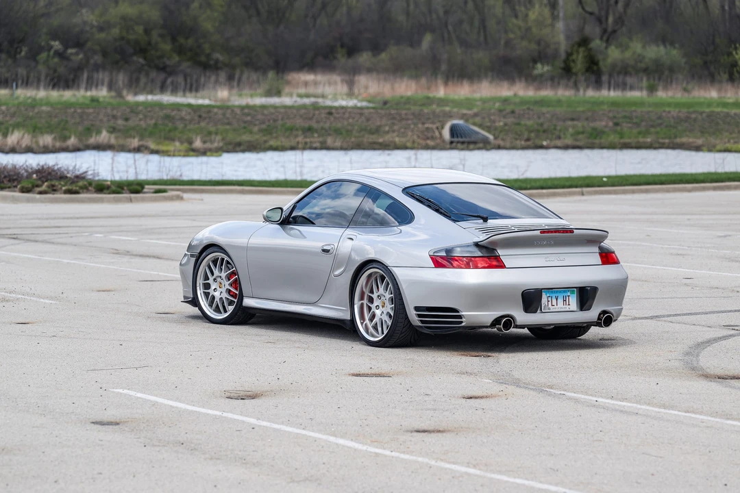 2003 Porsche 996 Turbo - Image 19 of 31