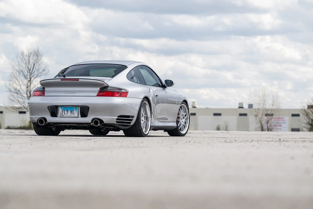 2003 Porsche 996 Turbo - Image 25 of 31