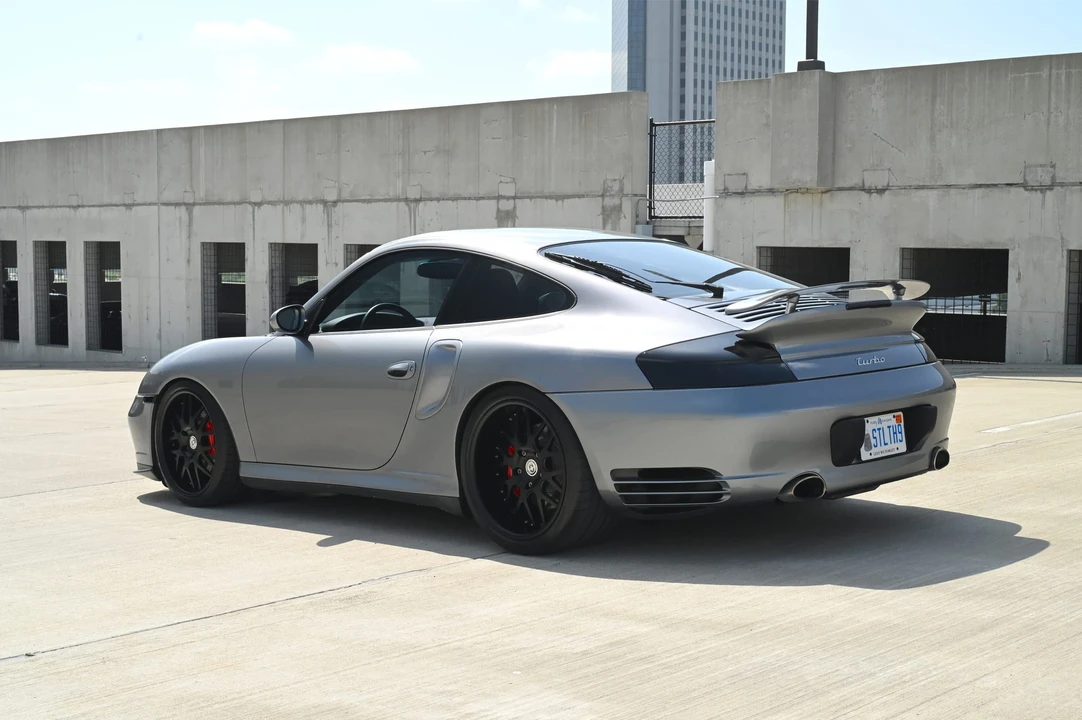 2003 Porsche 996 Turbo - Image 23 of 31