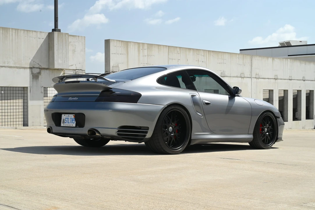 2003 Porsche 996 Turbo - Image 15 of 31