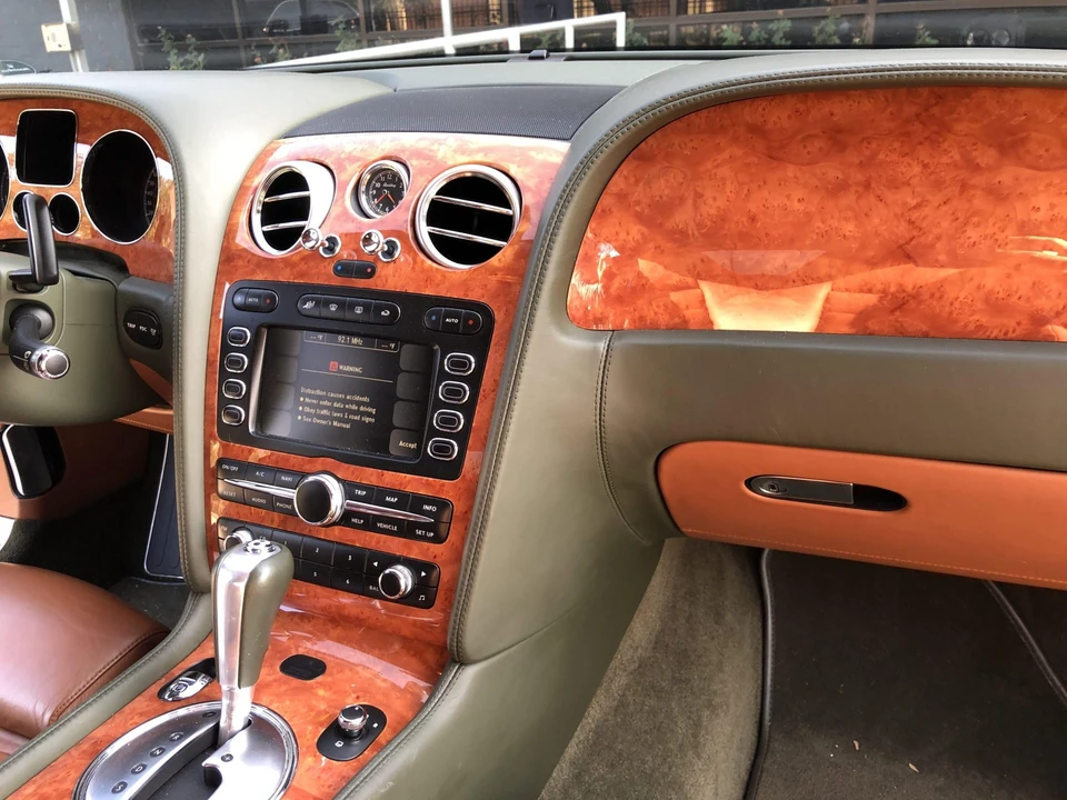 2004 Bentley Continental GT 1st Gen - Image 28 of 31