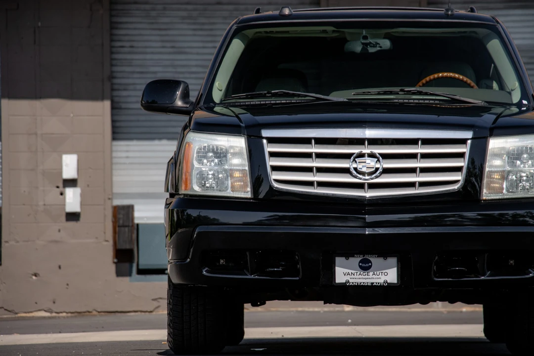 2004 Cadillac Escalade & EXT 2nd Gen - Image 26 of 31