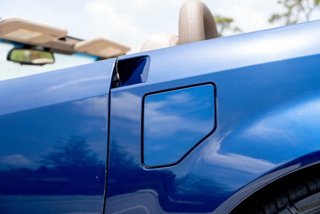 2004 Cadillac XLR - Image 26 of 31