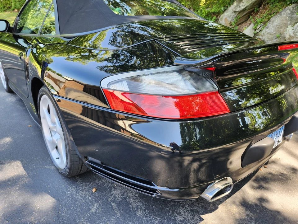 2004 Porsche 996 Turbo - Image 28 of 31