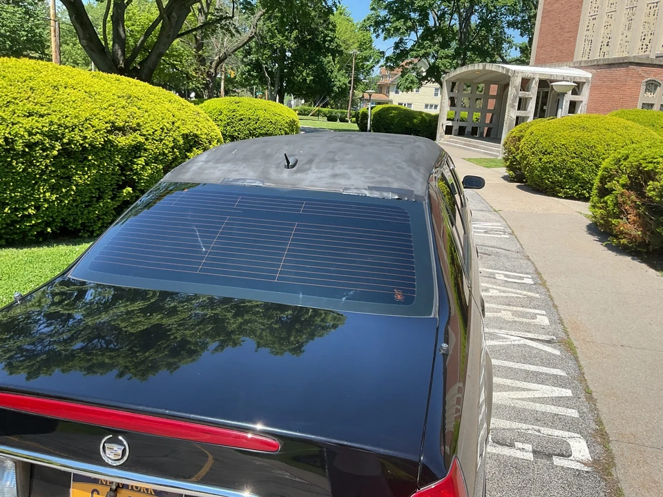 2005 Cadillac DeVille 8th Gen - Image 17 of 31