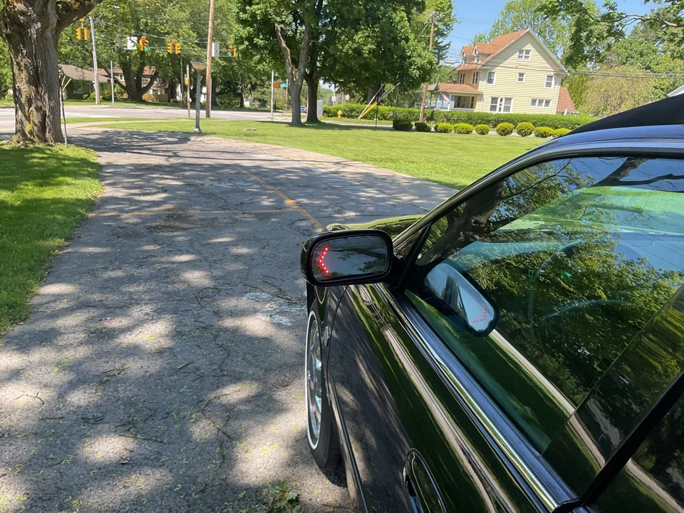 2005 Cadillac DeVille 8th Gen - Image 25 of 31