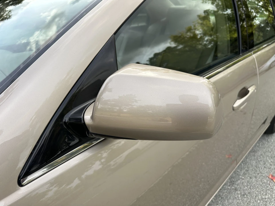 2005 Cadillac STS - Image 21 of 31