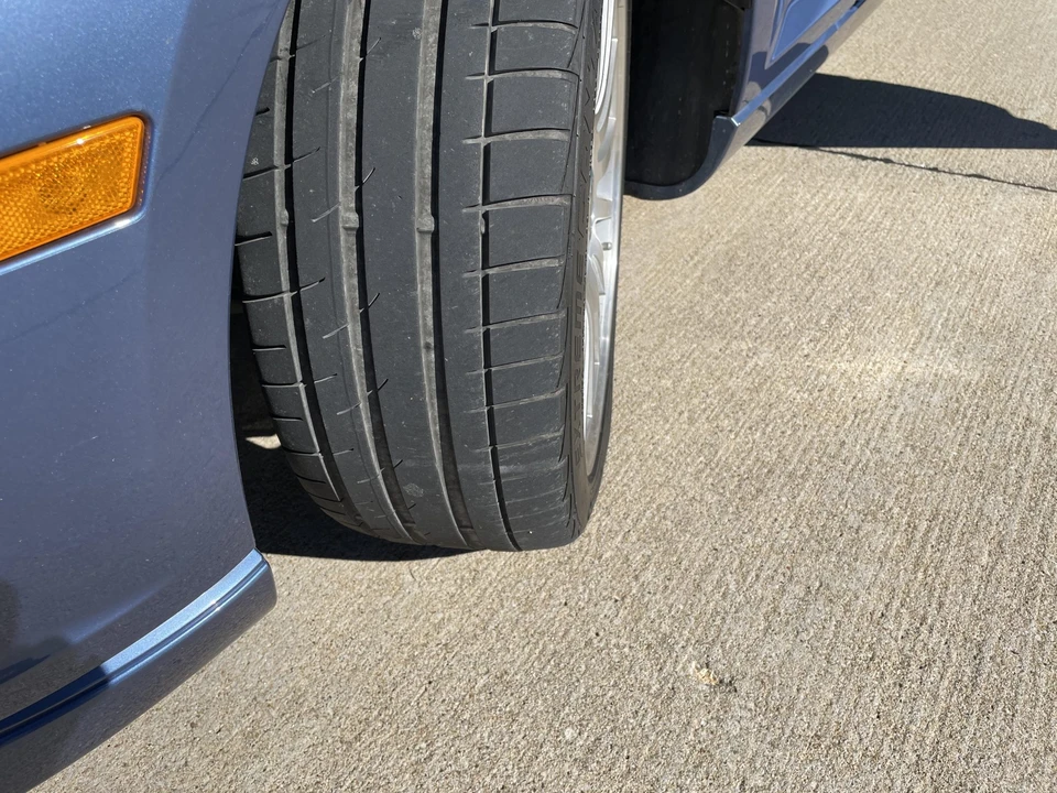 2005 Chrysler Crossfire - Image 14 of 31