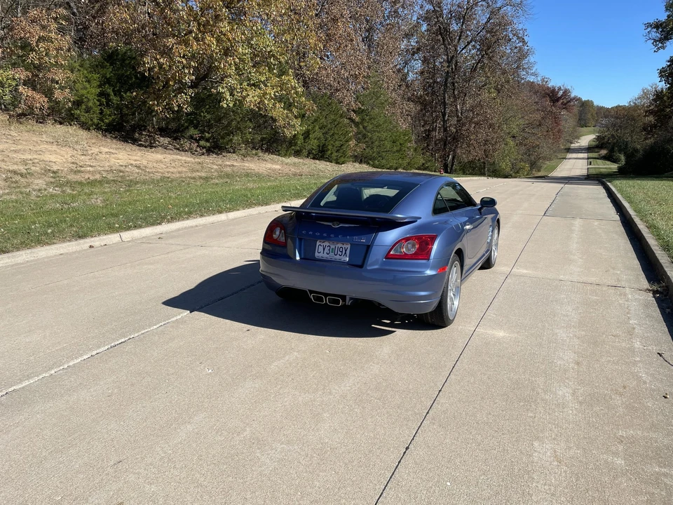 2005 Chrysler Crossfire - Image 7 of 31