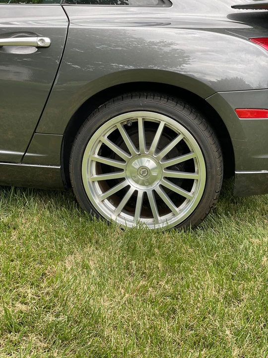 2005 Chrysler Crossfire - Image 24 of 31