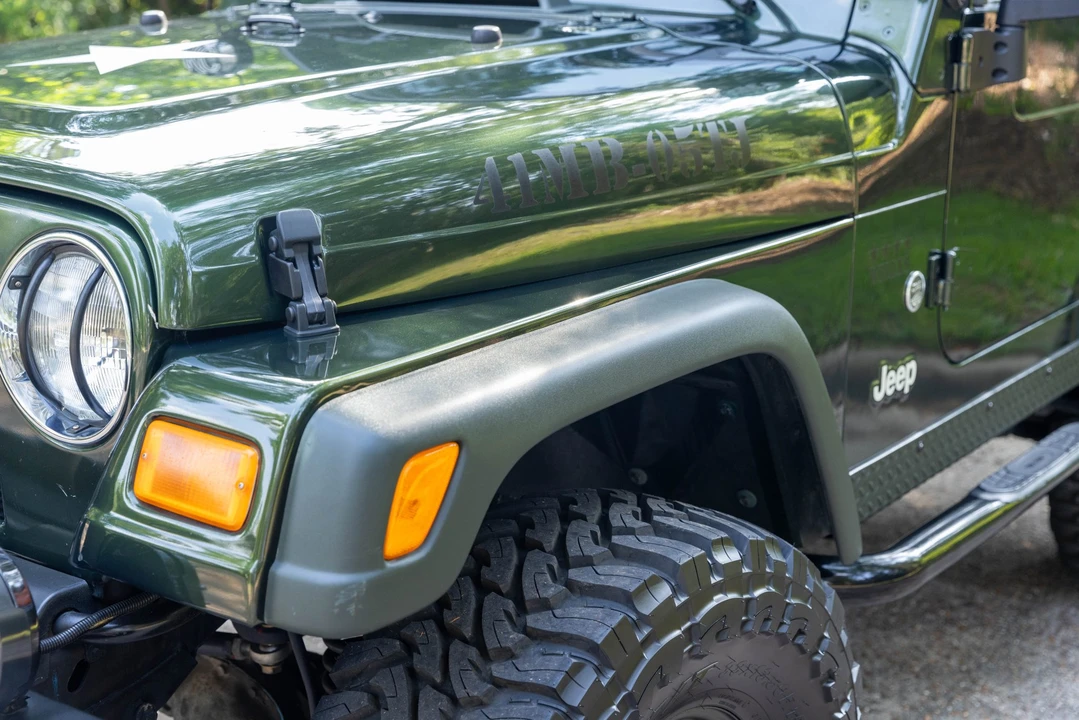 2005 Jeep TJ Wrangler - Image 9 of 31