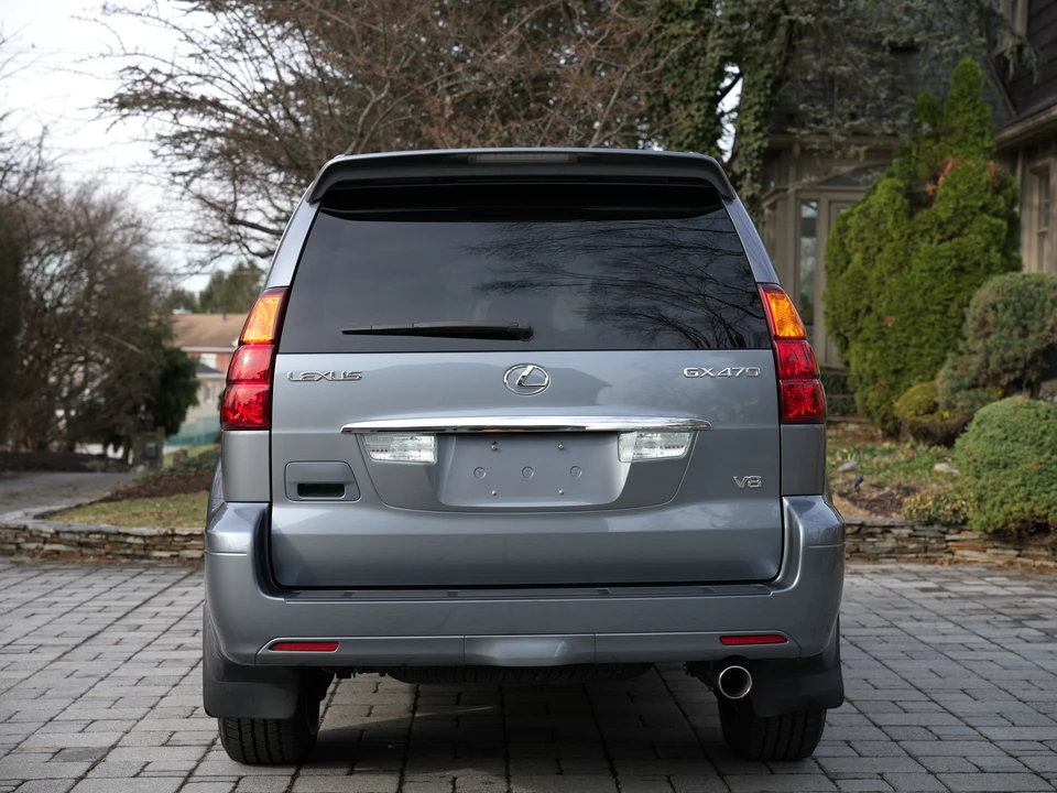 2005 Lexus GX 1st Gen - Image 17 of 31