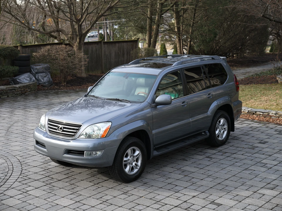 2005 Lexus GX 1st Gen - Image 30 of 31