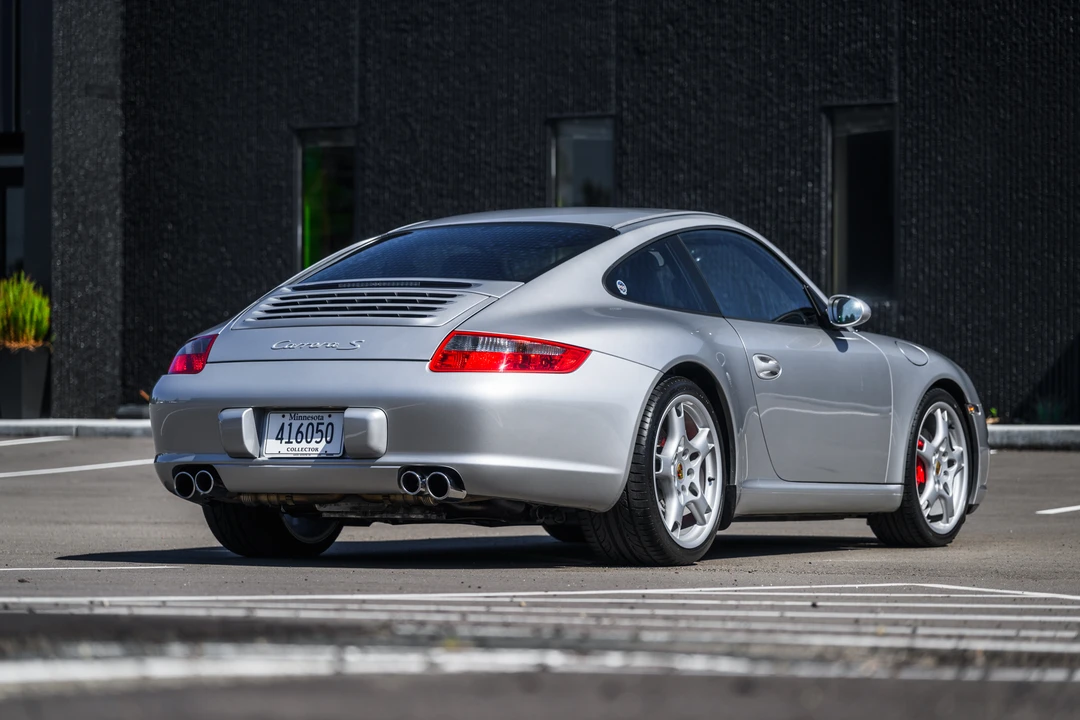 2005 Porsche 997 Carrera S - Image 20 of 31