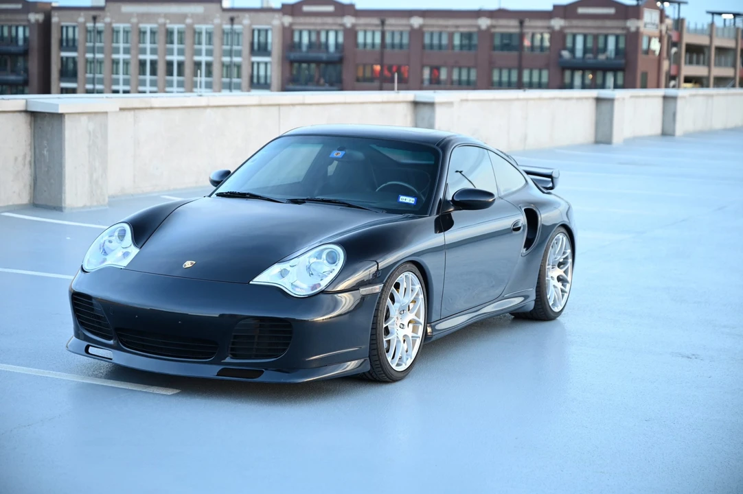 2005 Porsche 996 Turbo - Image 5 of 31