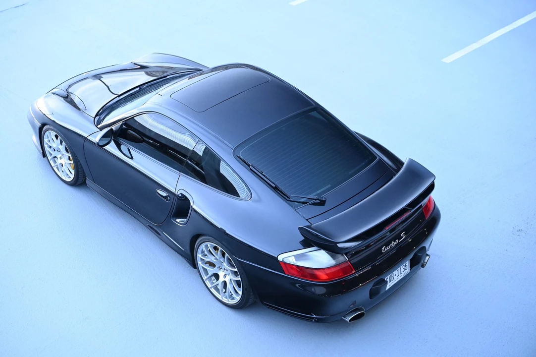 2005 Porsche 996 Turbo - Image 19 of 31