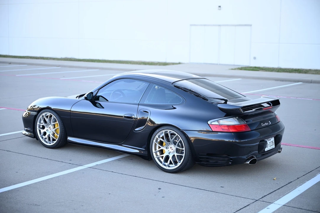 2005 Porsche 996 Turbo - Image 18 of 31