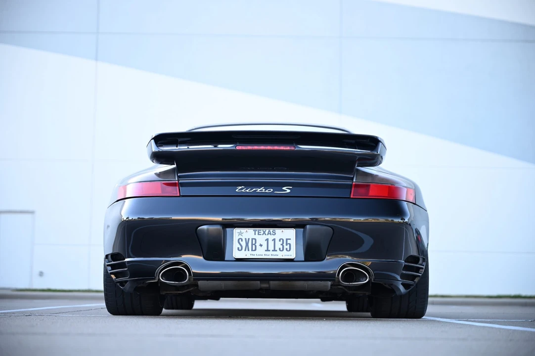 2005 Porsche 996 Turbo - Image 27 of 31