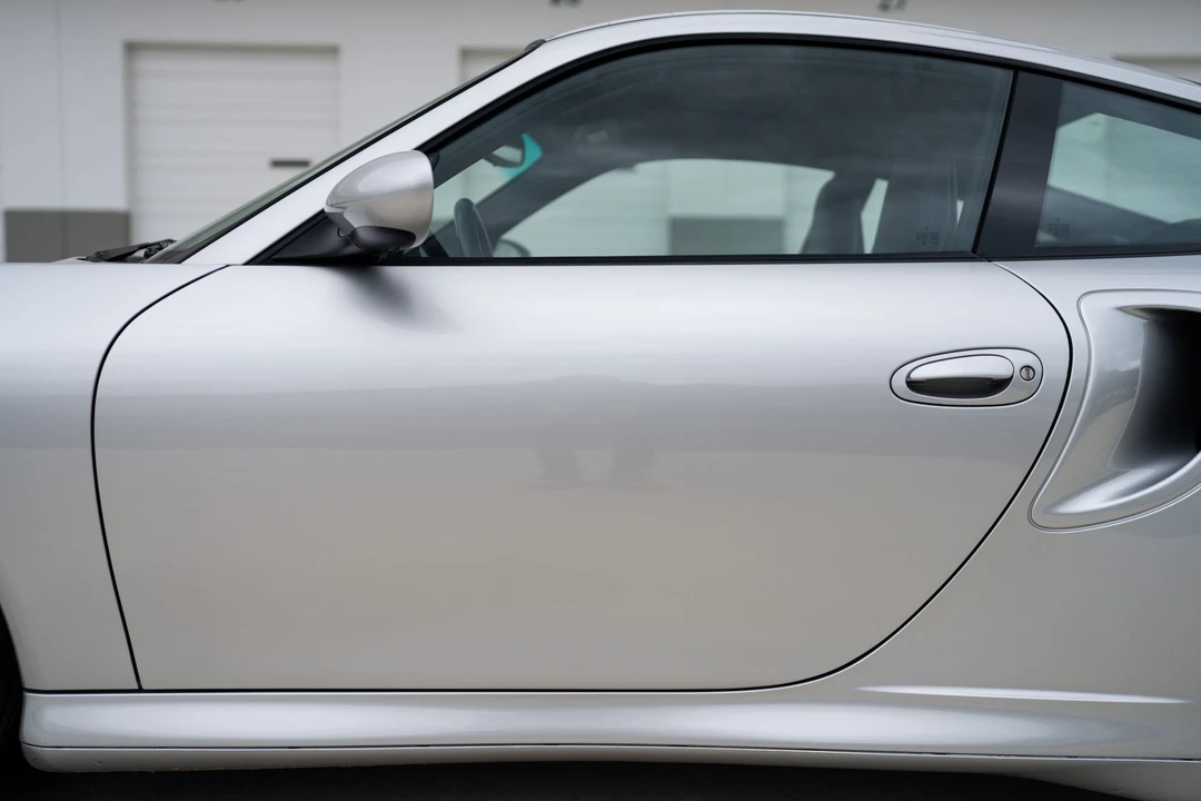 2005 Porsche 996 Turbo - Image 17 of 31