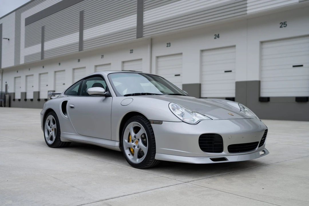2005 Porsche 996 Turbo - Image 13 of 31